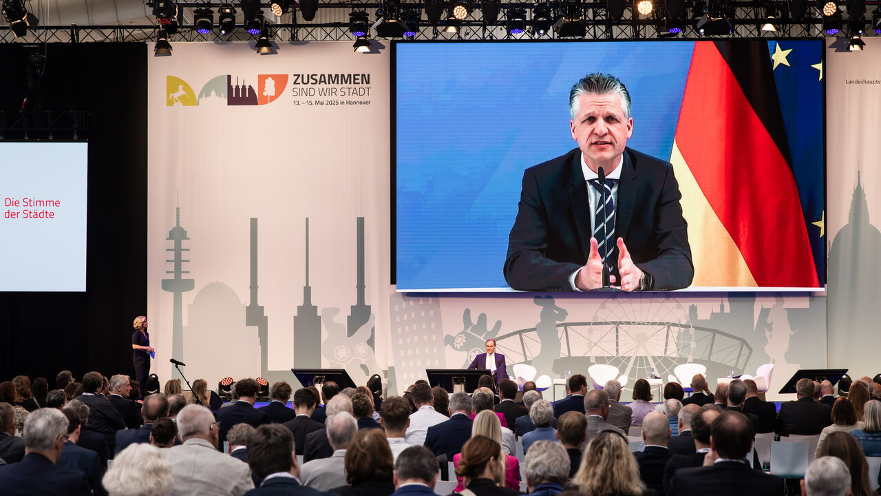 Thorsten Frei, Bundesminister für besondere Aufgaben, war der Hauptversammlung live zugeschaltet.