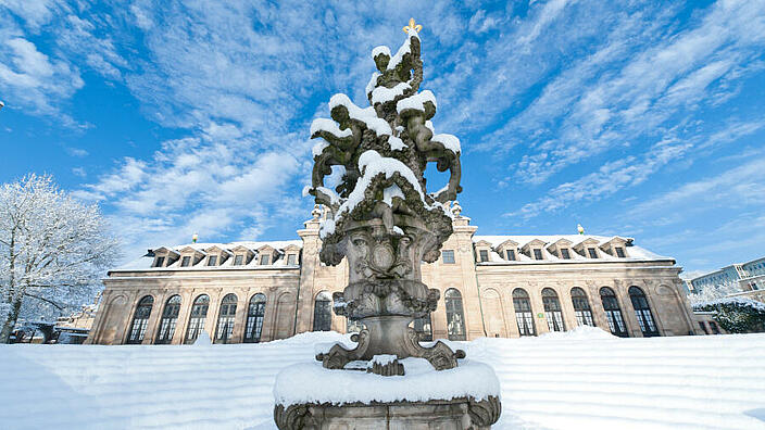 Fulda - Die Floravase mit Orangerie im Winter