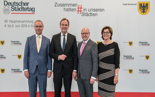 Neue Spitze des Deutschen Städtetages bei der Hauptversammlung des Städtetages 2019 