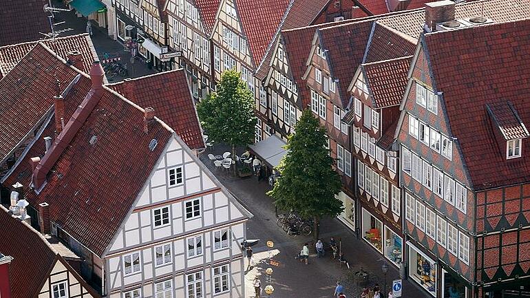 Luftaufnahme der Zöllnerstraße in der Altstadt von Celle
