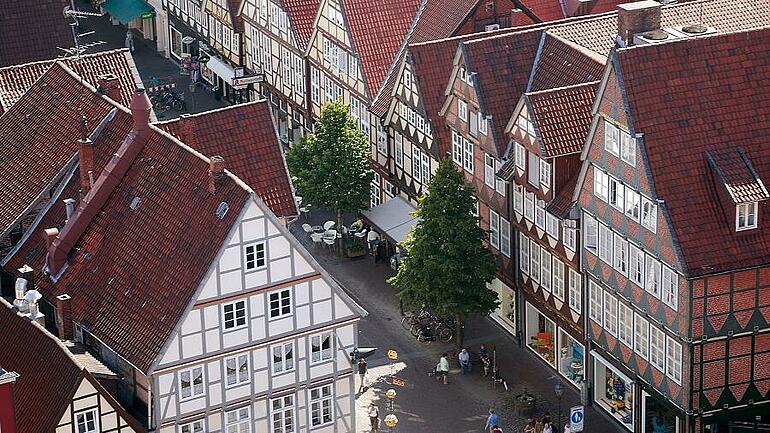 Luftaufnahme der Zöllnerstraße in der Altstadt von Celle