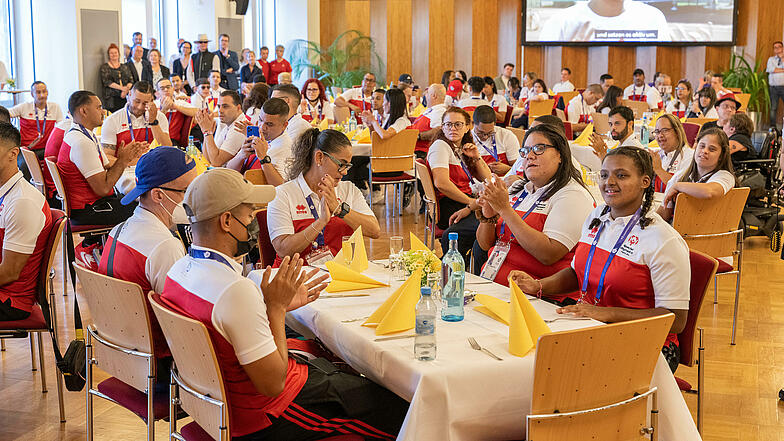 Die Host Town Dresden hat die Delegation aus Puerto Rico im Rathaus empfangen.