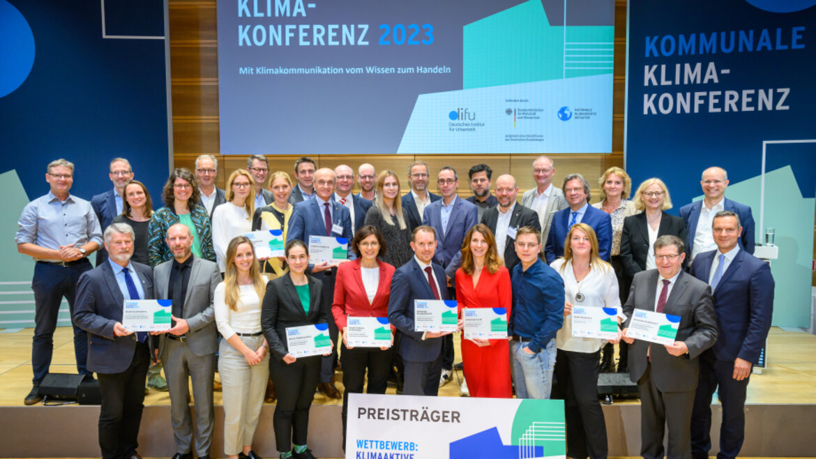 Die Gewinnerkommunen bei der Preisverleihung