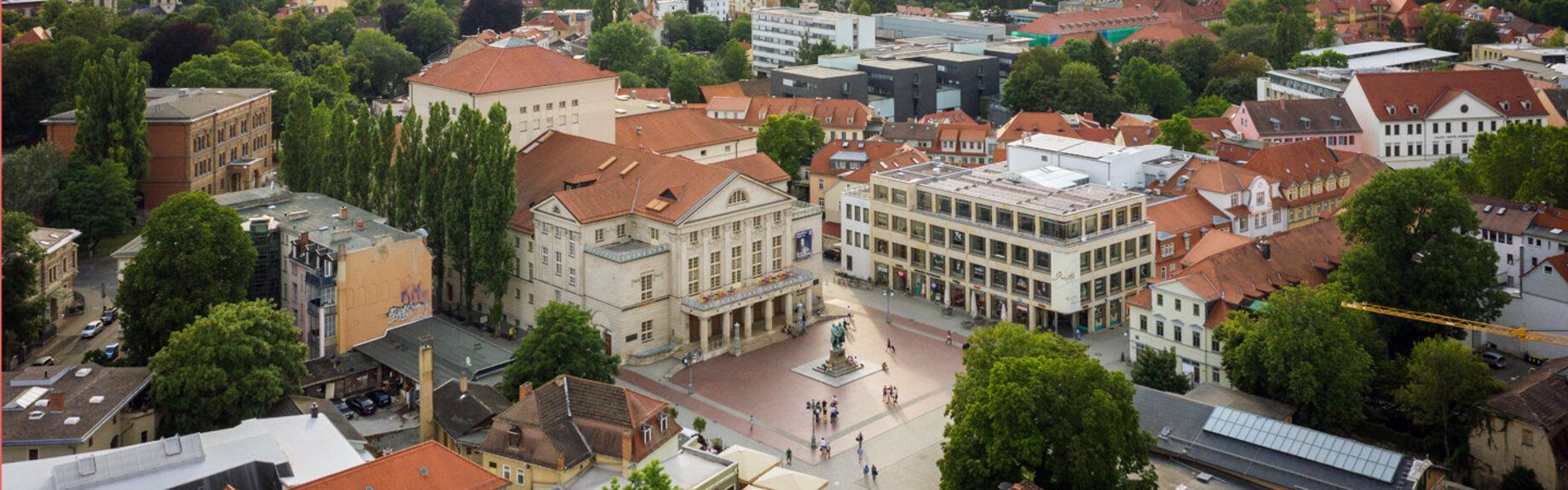 Weimar - Stadtblick auf den Theaterplatz