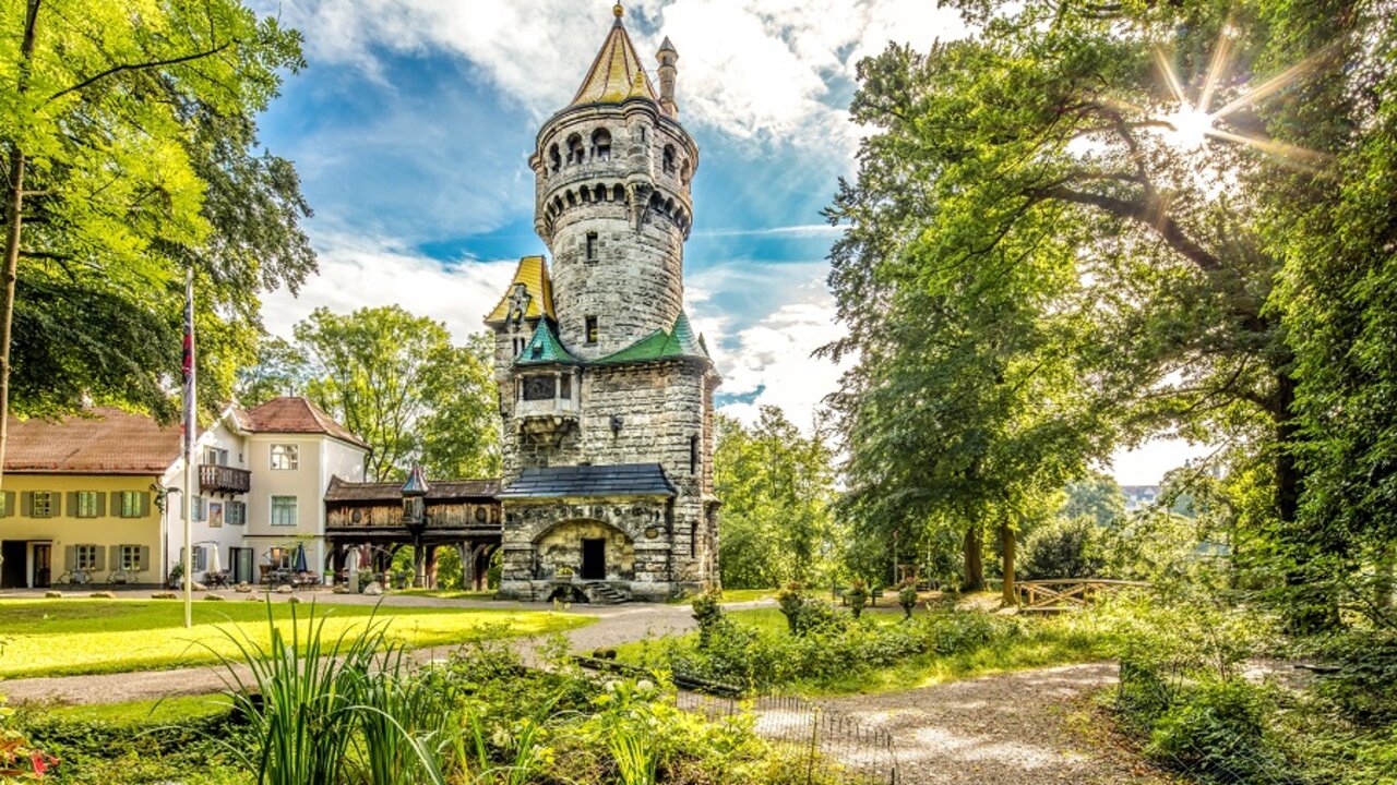 Landsberg am Lech - Mutterturm mit Parkanlage