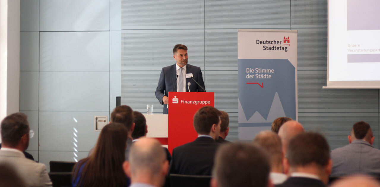 Veranstaltung "Kommunales Krankenhaus – quo vadis?" am 28. April 2026 in Berlin