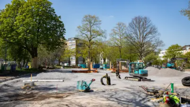 Klimagerechte Anpassung des denkmalgeschützten Parkplatzes zum "Beethovenpark" in Bonn.