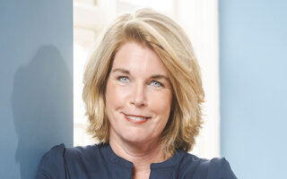 Porträtbild Claudia Kalisch, Vizepräsidentin des Deutschen Städtetages und Oberbürgermeisterin der Hansestadt Lüneburg