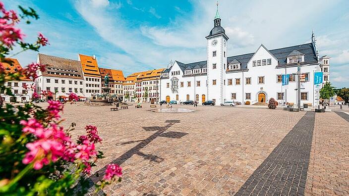 Aufnahme des Rathauses am Obermarkt der Stadt Freiberg.