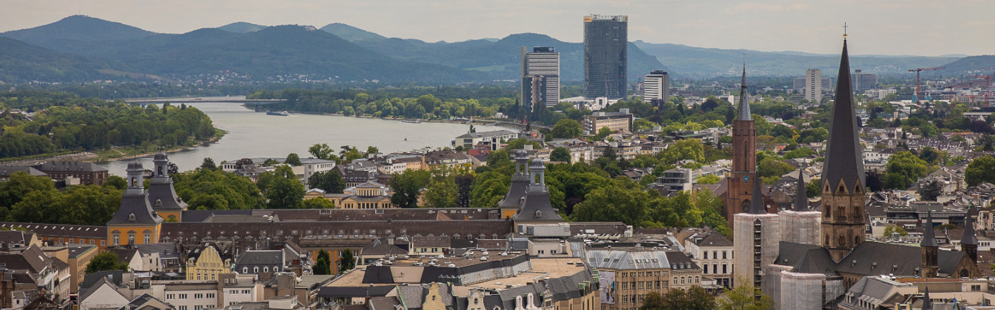 Luftaufnahme der Innenstadt von Bonn