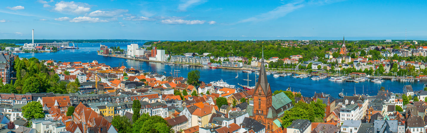 Flensburg - Blick vom Rathaus auf die Stadt